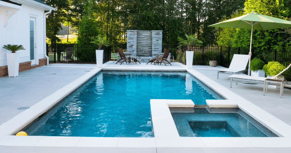 Swimming pool in Palm Beach FL